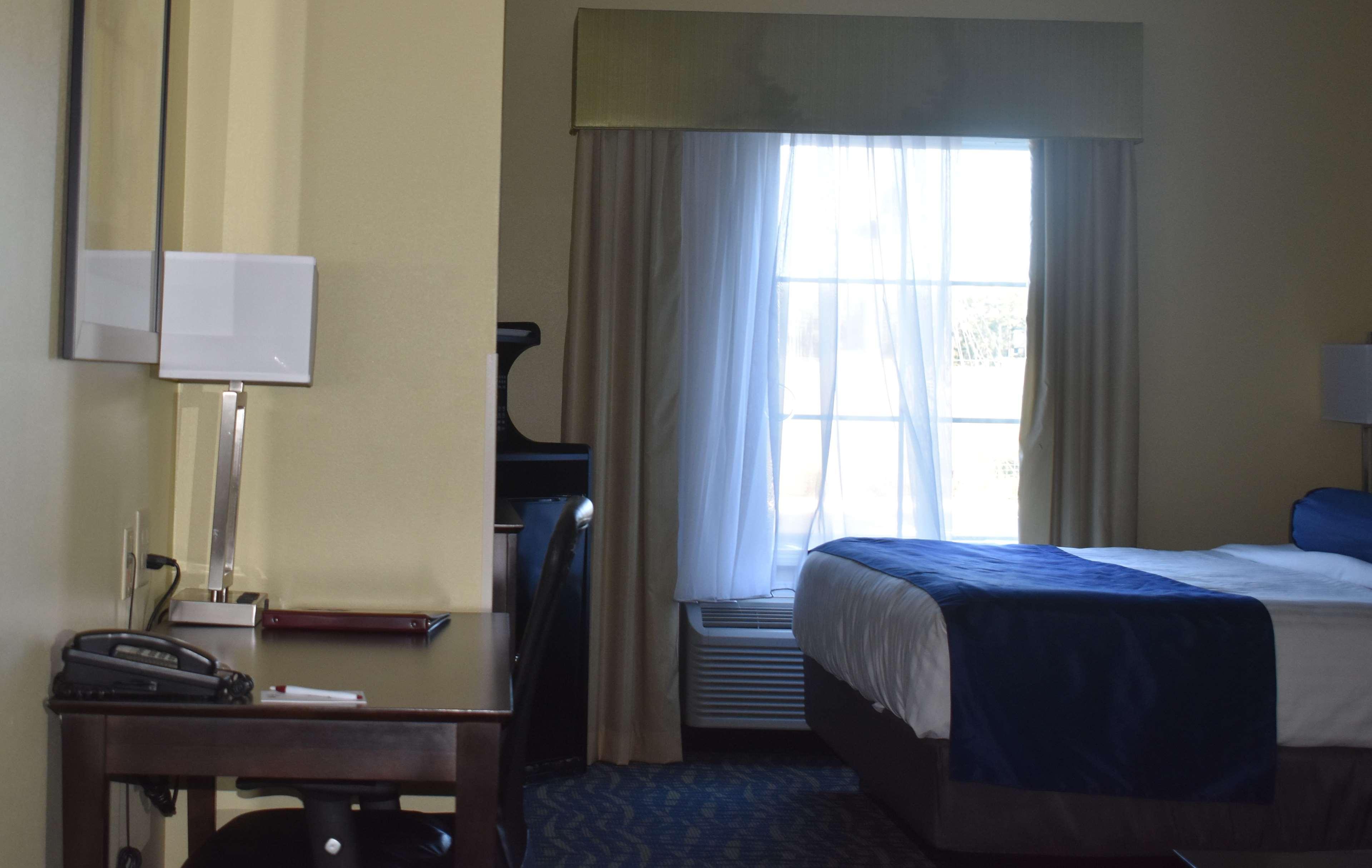 Best Western Plus Brunswick Inn & Suites Dış mekan fotoğraf